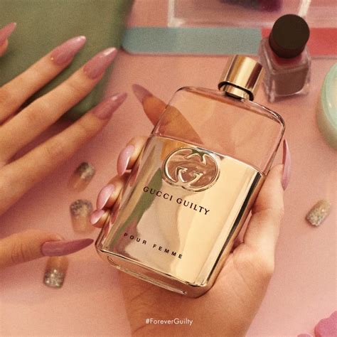 Gucci Guilty pour femme de Gucci .